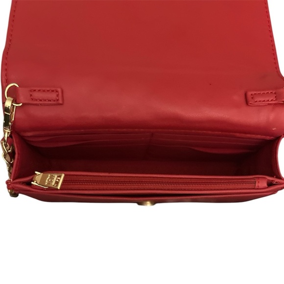 Badgley Mischka Quilted Crossbody Red, Gold braided chain - Picture 7 of 7